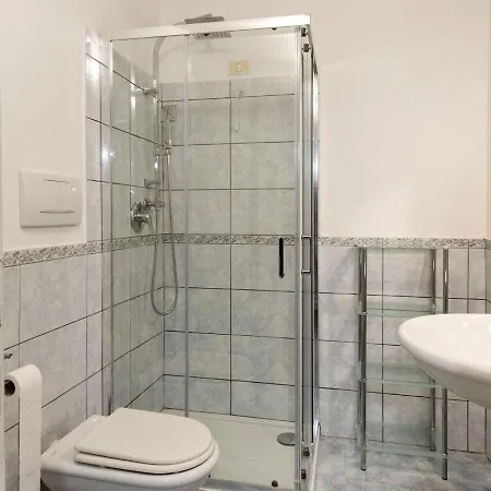 Villa Welcoming In With Private Swimming Pool *